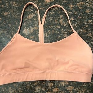 EUC Women's Lululemon Flow Y Sport size 8 no pads like new bought but to small